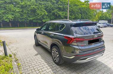 Внедорожник / Кроссовер Hyundai Santa FE 2021 в 
