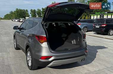 Внедорожник / Кроссовер Hyundai Santa FE 2015 в 