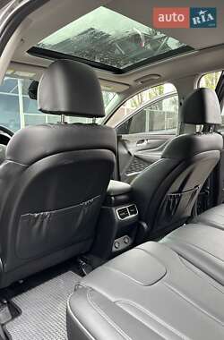 Внедорожник / Кроссовер Hyundai Santa FE 2022 в 