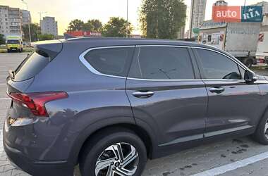 Внедорожник / Кроссовер Hyundai Santa FE 2021 в 