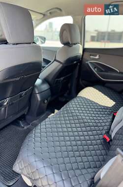 Внедорожник / Кроссовер Hyundai Santa FE 2013 в 