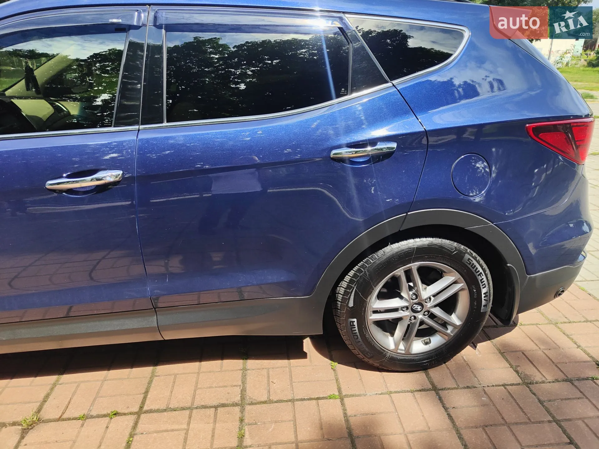 2017 Hyundai Santa Fe - мініатюра 4