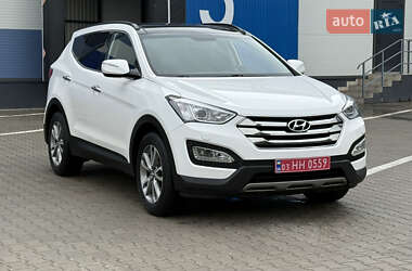 Внедорожник / Кроссовер Hyundai Santa FE 2014 в 
