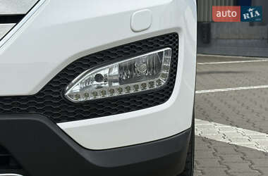 Внедорожник / Кроссовер Hyundai Santa FE 2014 в 
