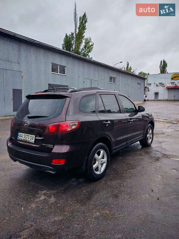 Внедорожник / Кроссовер Hyundai Santa FE 2008 в Киеве