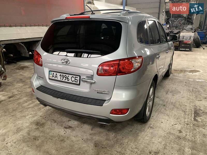 Позашляховик / Кросовер Hyundai Santa FE 2006 в Києві