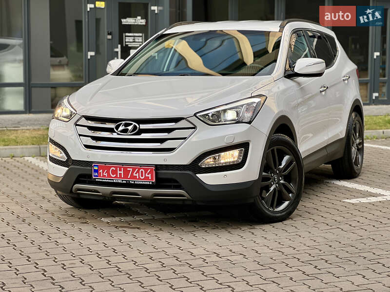 Позашляховик / Кросовер Hyundai Santa FE 2014 в Івано-Франківську
