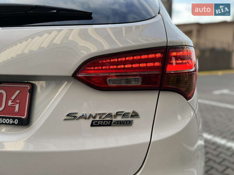 Позашляховик / Кросовер Hyundai Santa FE 2014 в Івано-Франківську