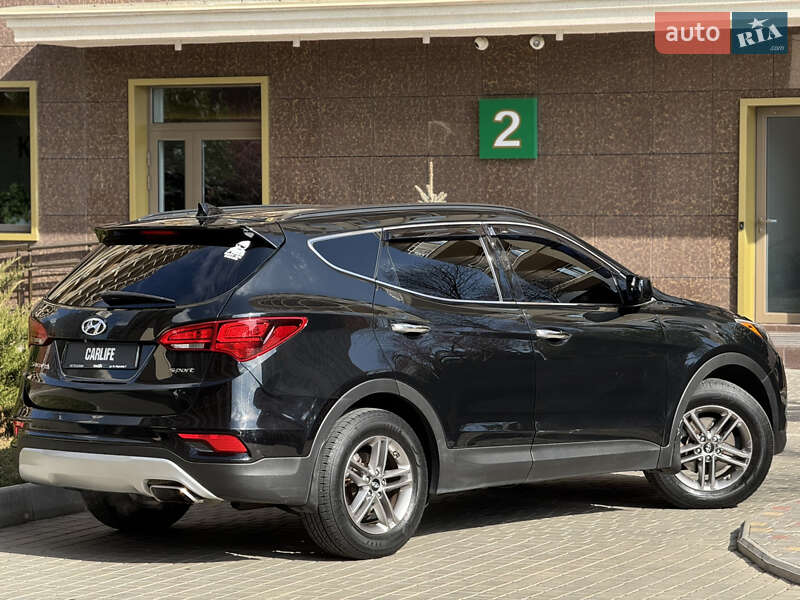 Внедорожник / Кроссовер Hyundai Santa FE 2016 в Одессе