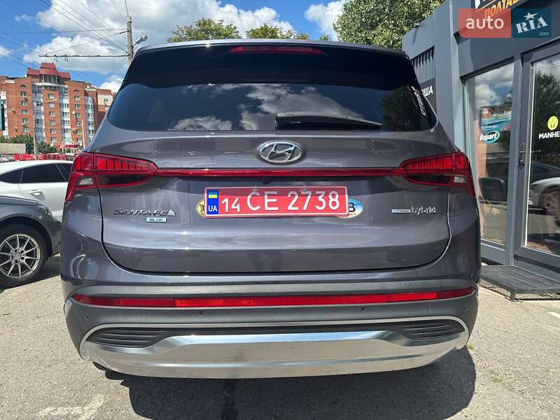 Позашляховик / Кросовер Hyundai Santa FE 2022 в Полтаві