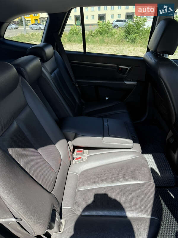 Позашляховик / Кросовер Hyundai Santa FE 2012 в Києві