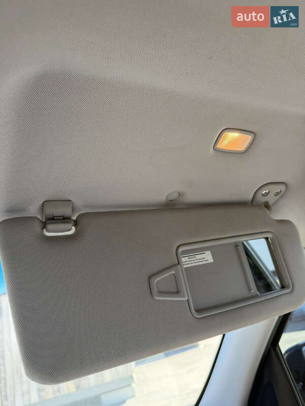 Позашляховик / Кросовер Hyundai Santa FE 2012 в Києві