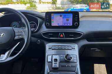 Позашляховик / Кросовер Hyundai Santa FE 2022 в 