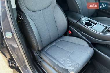 Позашляховик / Кросовер Hyundai Santa FE 2022 в 