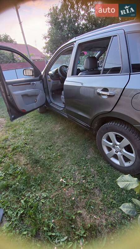 Внедорожник / Кроссовер Hyundai Santa FE 2007 в Черновцах