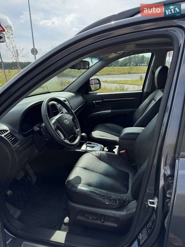 Внедорожник / Кроссовер Hyundai Santa FE 2012 в Виннице