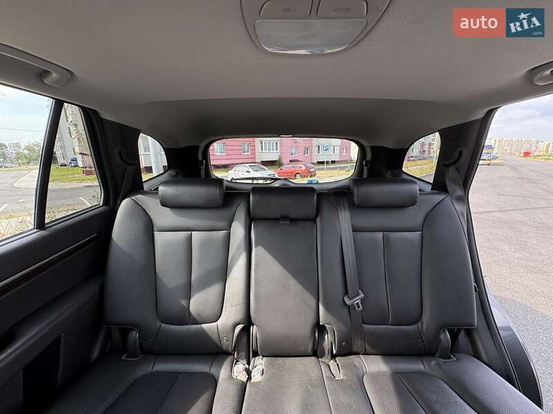 Внедорожник / Кроссовер Hyundai Santa FE 2012 в Виннице