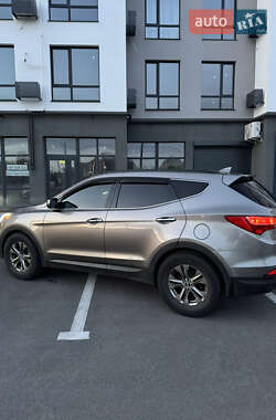 Внедорожник / Кроссовер Hyundai Santa FE 2014 в Чернигове
