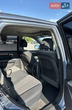 Внедорожник / Кроссовер Hyundai Santa FE 2009 в 