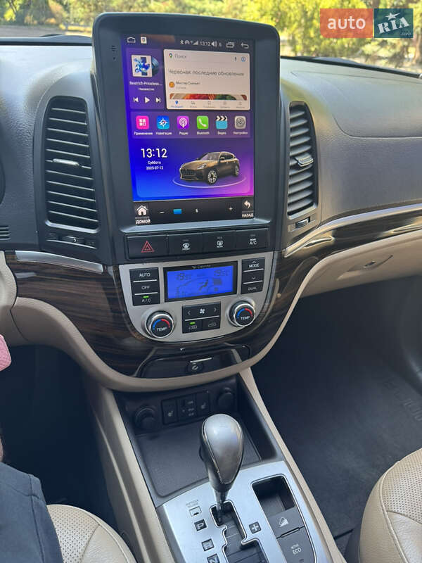 Позашляховик / Кросовер Hyundai Santa FE 2012 в Кривому Розі