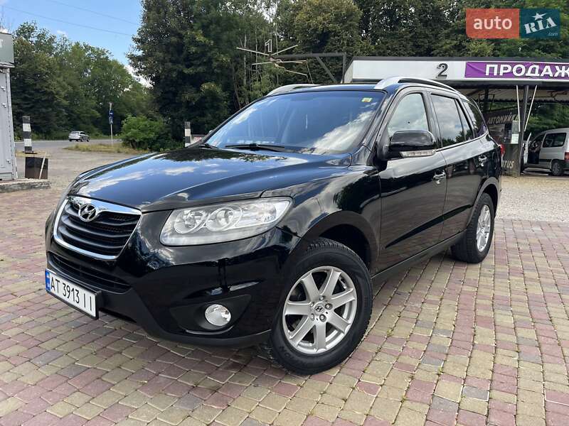 Внедорожник / Кроссовер Hyundai Santa FE 2010 в Калуше