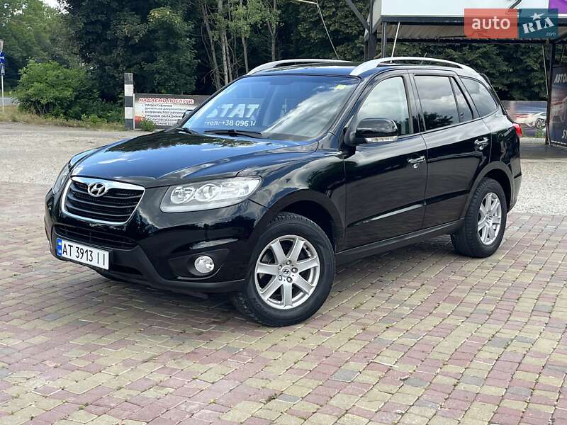 Внедорожник / Кроссовер Hyundai Santa FE 2010 в Калуше