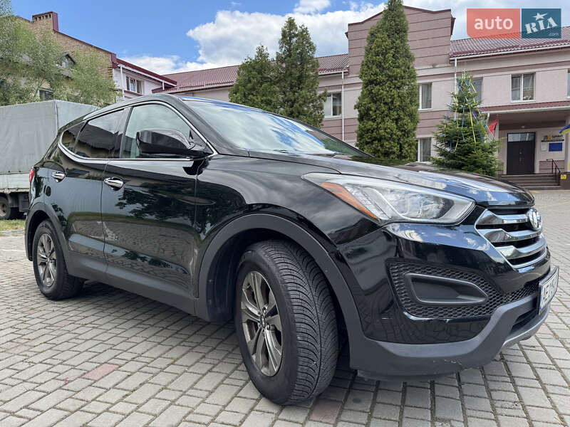 Позашляховик / Кросовер Hyundai Santa FE 2016 в Івано-Франківську