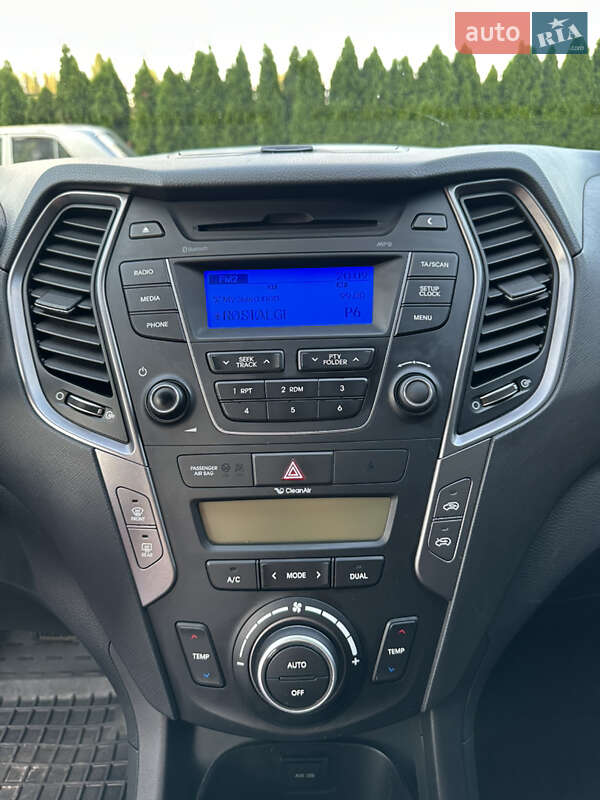 Позашляховик / Кросовер Hyundai Santa FE 2015 в Києві