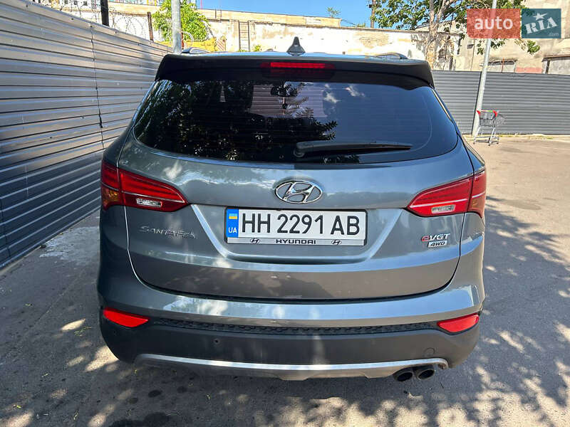 Внедорожник / Кроссовер Hyundai Santa FE 2014 в Одессе фото 2 Внедорожник / Кроссовер Hyundai Santa FE 2014 в Одессе