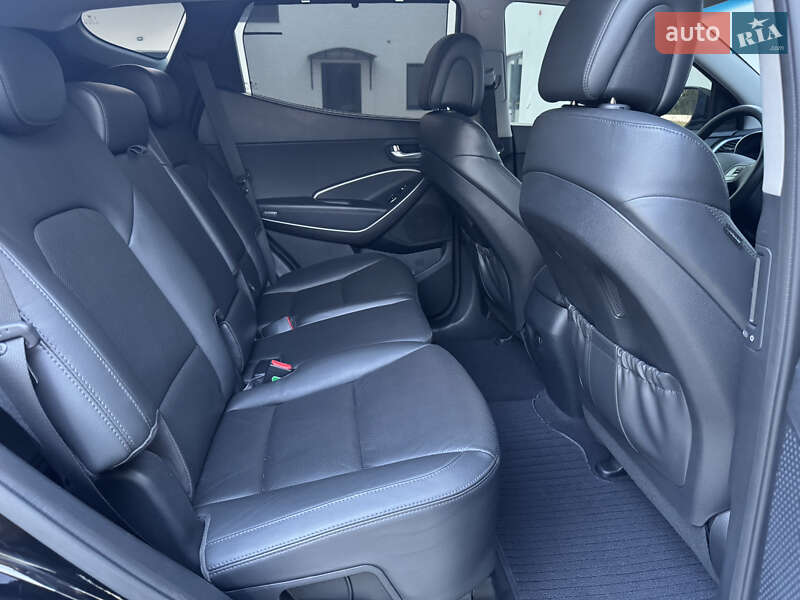 Внедорожник / Кроссовер Hyundai Santa FE 2015 в Луцке