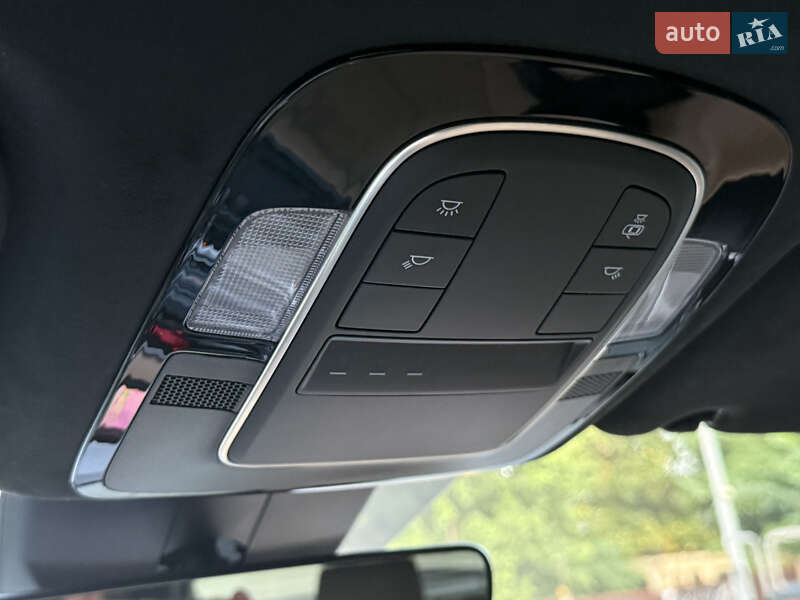 Позашляховик / Кросовер Hyundai Santa FE 2021 в Києві