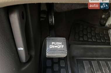 Внедорожник / Кроссовер Hyundai Santa FE 2011 в 