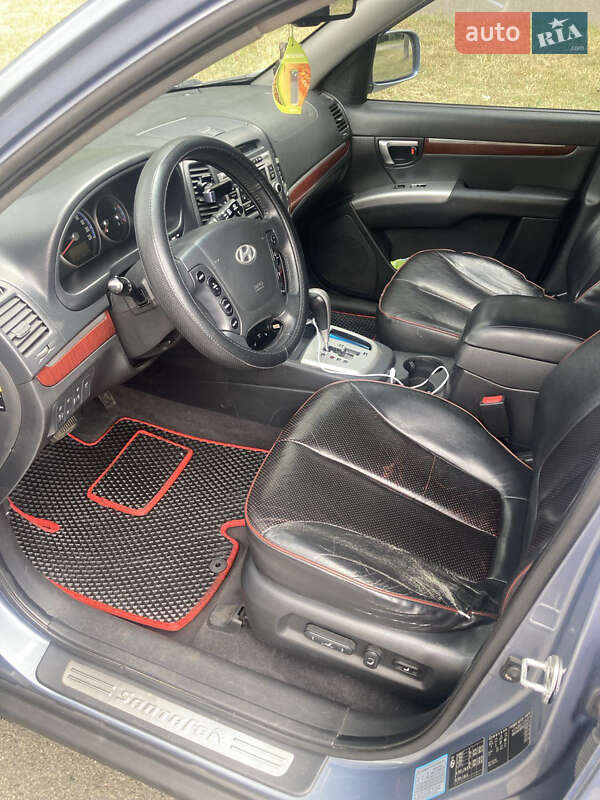 Позашляховик / Кросовер Hyundai Santa FE 2008 в Києві