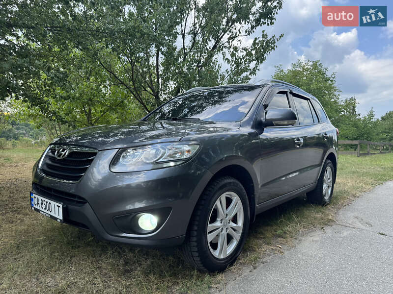 Позашляховик / Кросовер Hyundai Santa FE 2010 в Черкасах фото 2 Позашляховик / Кросовер Hyundai Santa FE 2010 в Черкасах