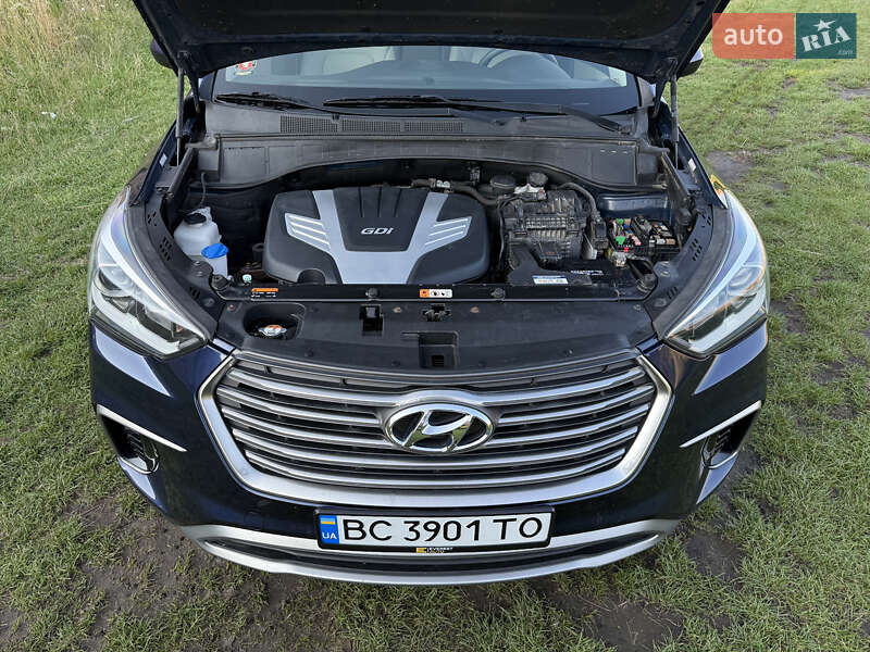 Внедорожник / Кроссовер Hyundai Santa FE 2017 в Львове