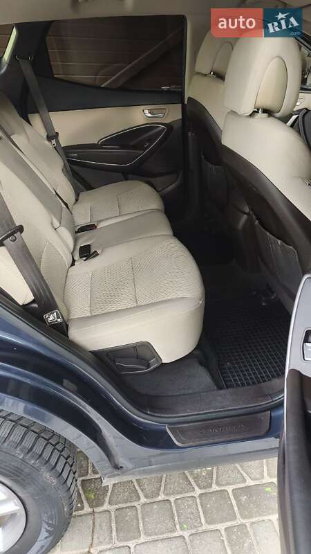 Позашляховик / Кросовер Hyundai Santa FE 2016 в Трускавці