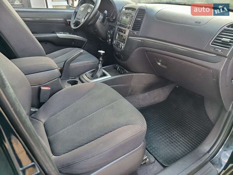 Позашляховик / Кросовер Hyundai Santa FE 2010 в Луцьку