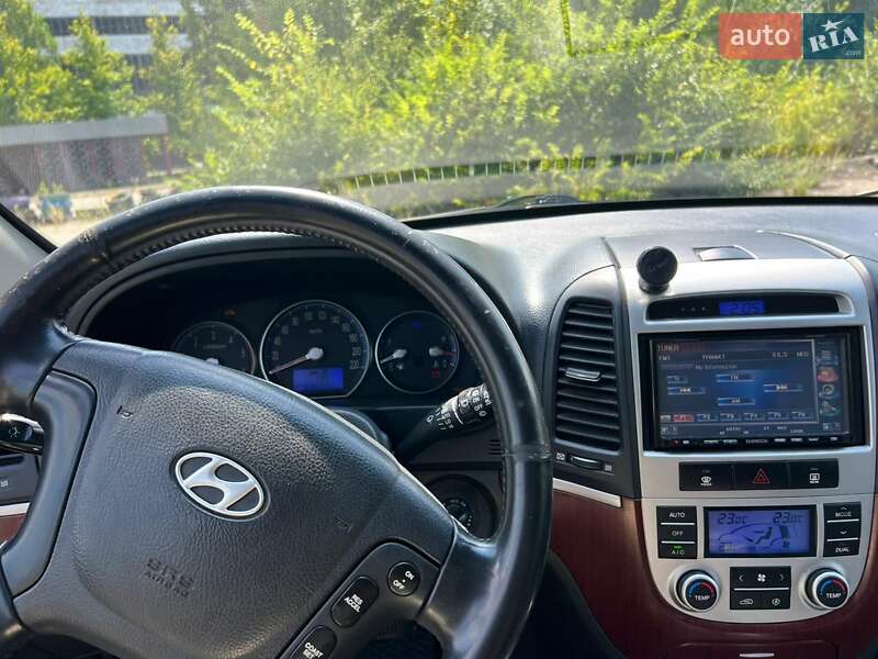 Внедорожник / Кроссовер Hyundai Santa FE 2007 в Умани фото 7 Внедорожник / Кроссовер Hyundai Santa FE 2007 в Умани