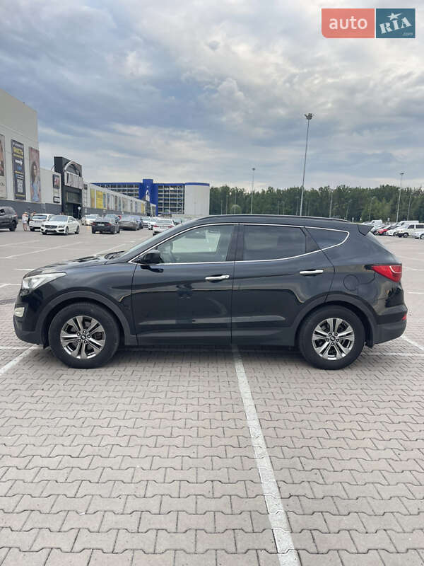Позашляховик / Кросовер Hyundai Santa FE 2014 в Києві