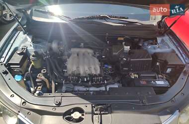 Внедорожник / Кроссовер Hyundai Santa FE 2006 в  фото 11 Внедорожник / Кроссовер Hyundai Santa FE 2006 в