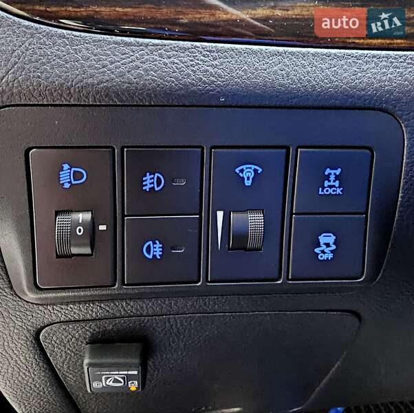 Позашляховик / Кросовер Hyundai Santa FE 2010 в Одесі фото 20 Позашляховик / Кросовер Hyundai Santa FE 2010 в Одесі