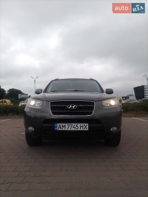 Позашляховик / Кросовер Hyundai Santa FE 2007 в Житомирі