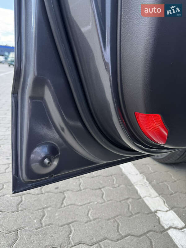 Внедорожник / Кроссовер Hyundai Santa FE 2010 в Ивано-Франковске