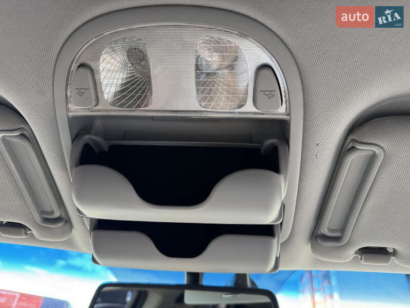 Внедорожник / Кроссовер Hyundai Santa FE 2010 в Ивано-Франковске