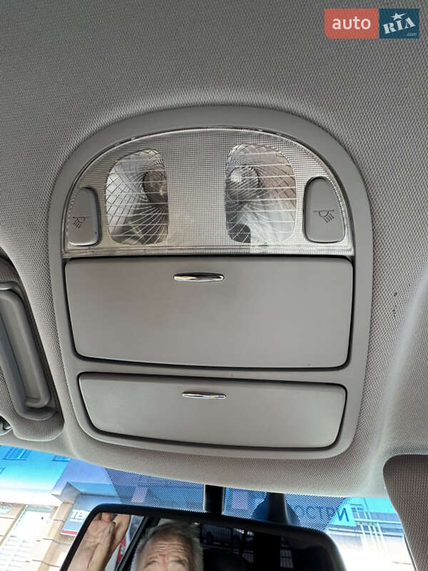 Внедорожник / Кроссовер Hyundai Santa FE 2010 в Ивано-Франковске