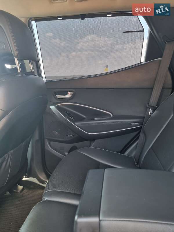 Внедорожник / Кроссовер Hyundai Santa FE 2017 в Николаеве