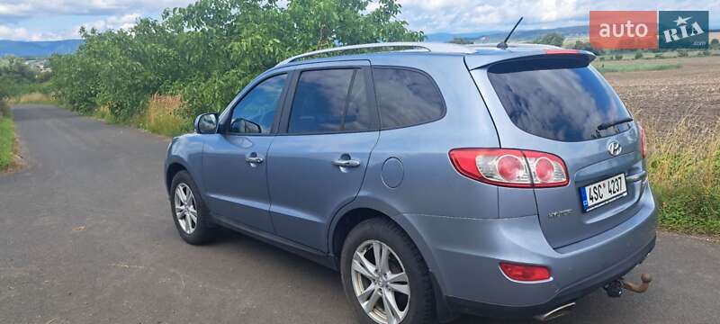 Внедорожник / Кроссовер Hyundai Santa FE 2011 в Иршаве