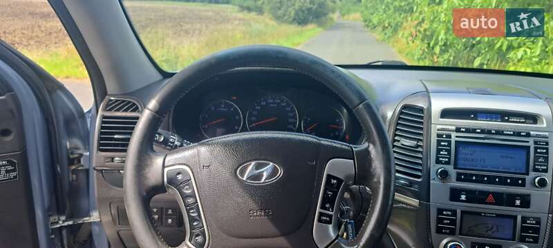 Внедорожник / Кроссовер Hyundai Santa FE 2011 в Иршаве