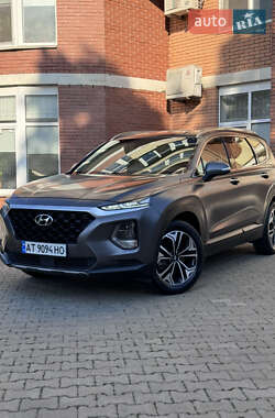 Внедорожник / Кроссовер Hyundai Santa FE 2018 в Одессе