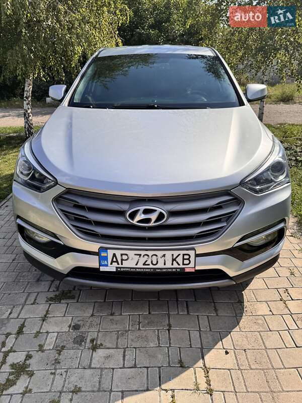 Позашляховик / Кросовер Hyundai Santa FE 2016 в Запоріжжі фото 5 Позашляховик / Кросовер Hyundai Santa FE 2016 в Запоріжжі